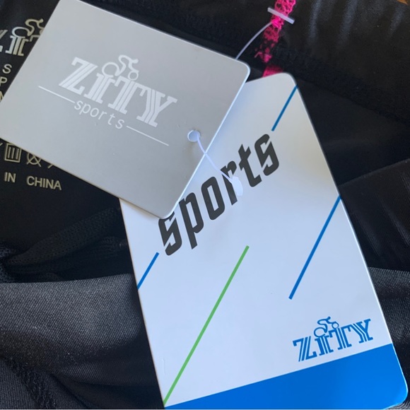 Zity Women's Pants Padded Black & Pink Zips at bottom of each leg Size S - Picture 10 of 11